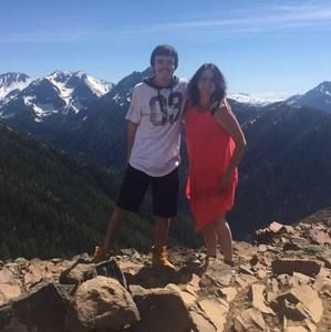 Meet your Posher, Janyce